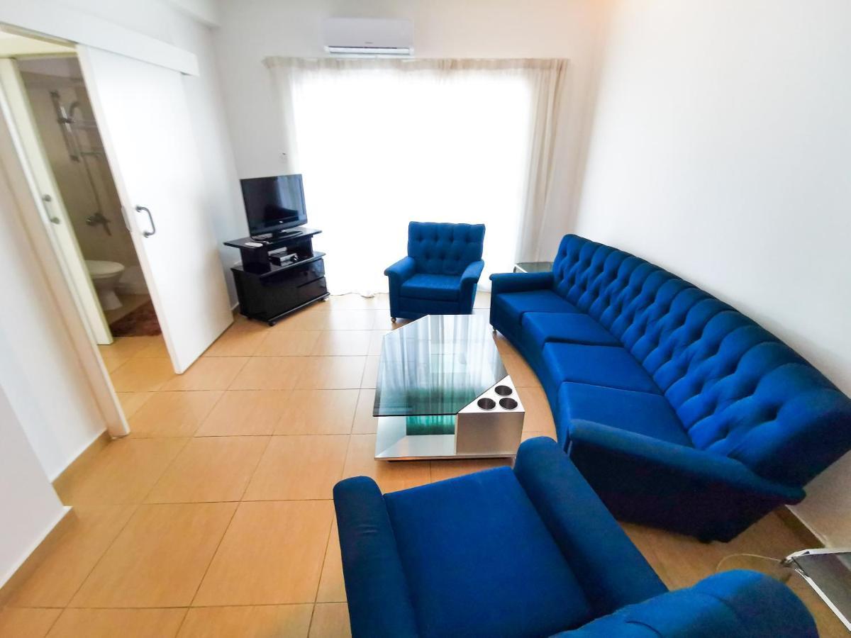 Off Course Seaview Apartment Larnaca Buitenkant foto